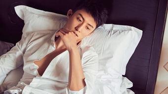 爱豆吃瓜娱乐酱黄景瑜,从爱豆到实力派,瓜田里的成长之路